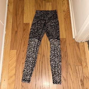 Lululemon two toned high waisted leggings